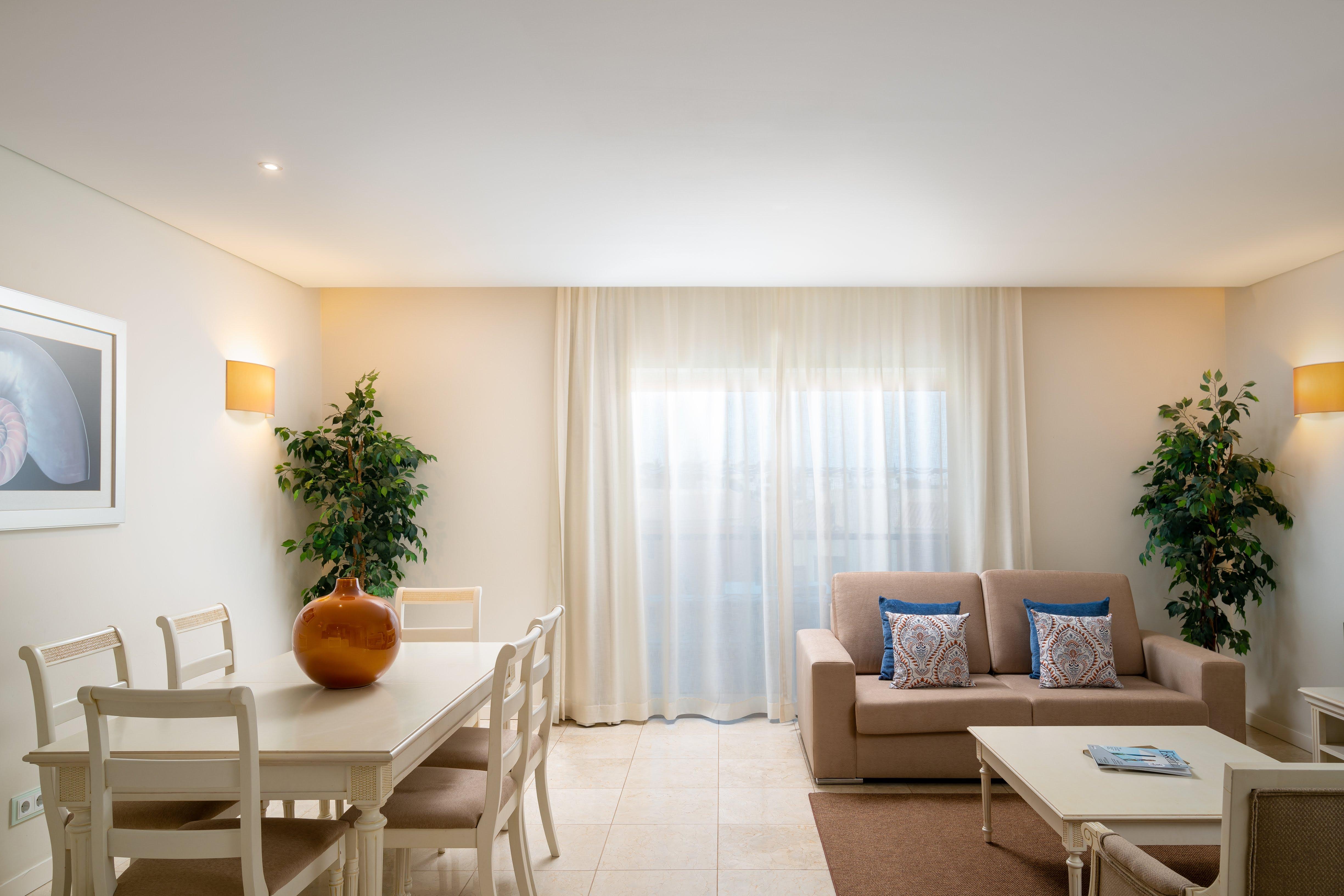 Monte Santo Resort Карвоейру Екстер'єр фото A living room
