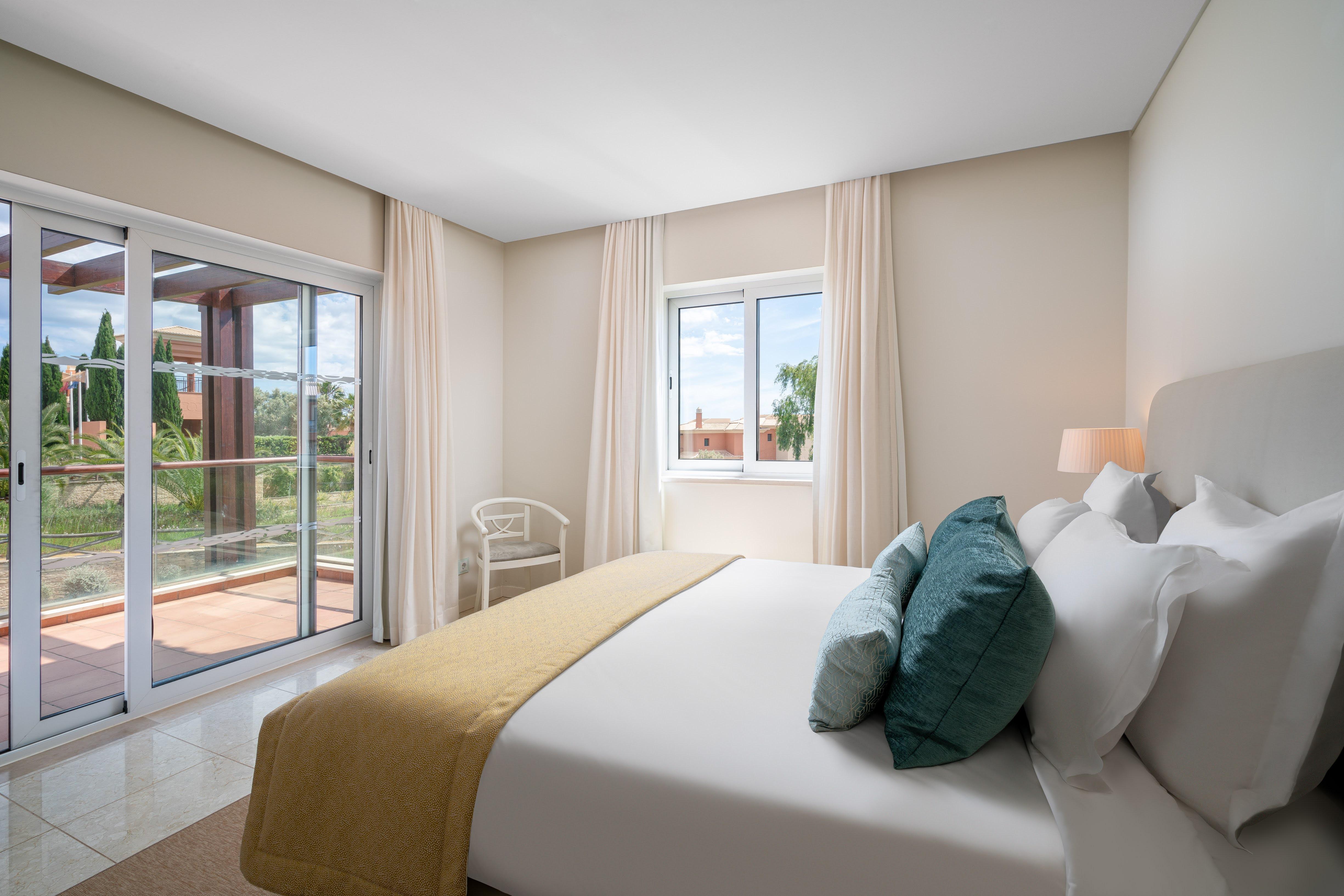 Monte Santo Resort Карвоейру Екстер'єр фото A bedroom